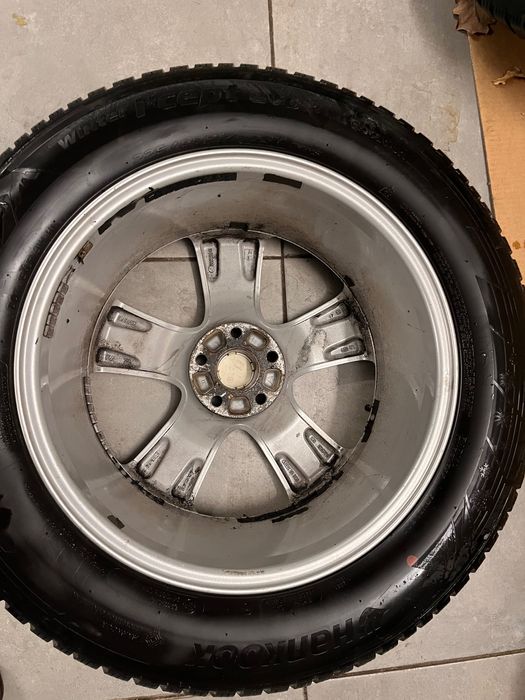 Oryginalne koła zimowe SUBARU 17 cali.