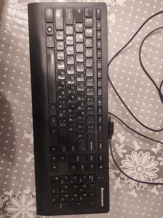 Клавіатура Lenovo