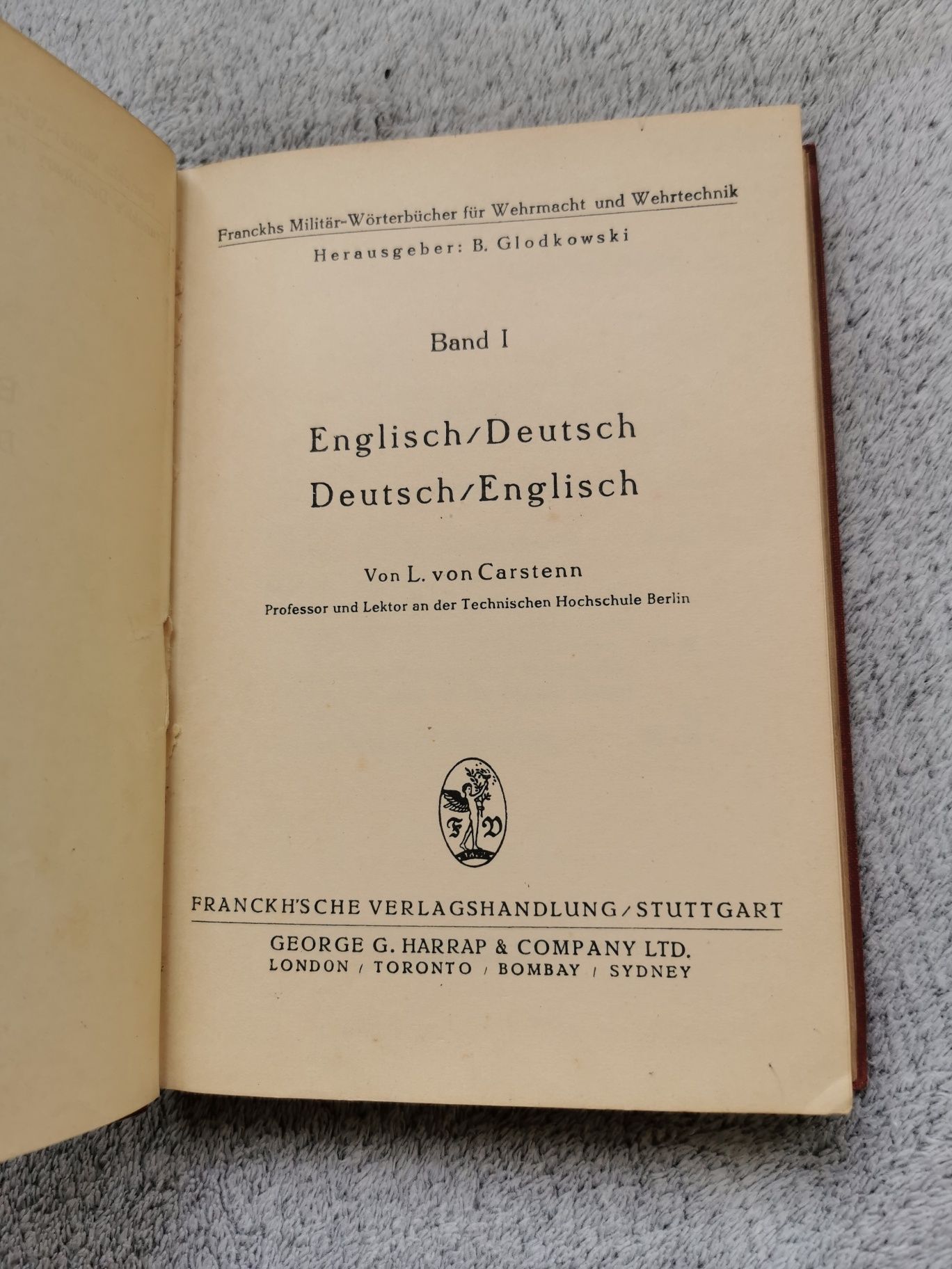 Słownik wojskowy angielsko-niemiecki, niemiecko-angielski