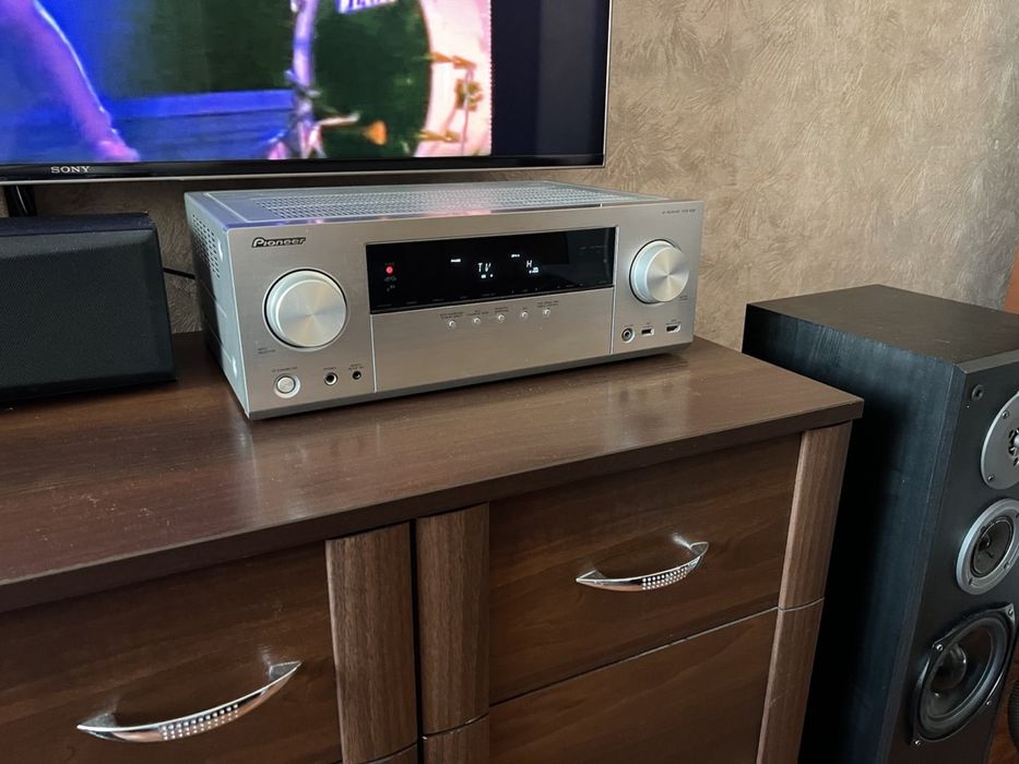 4K Ultra HD 5.1 AV-ресивер Pioneer VSX-528