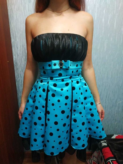 Нарядное праздничное/выпускное платье