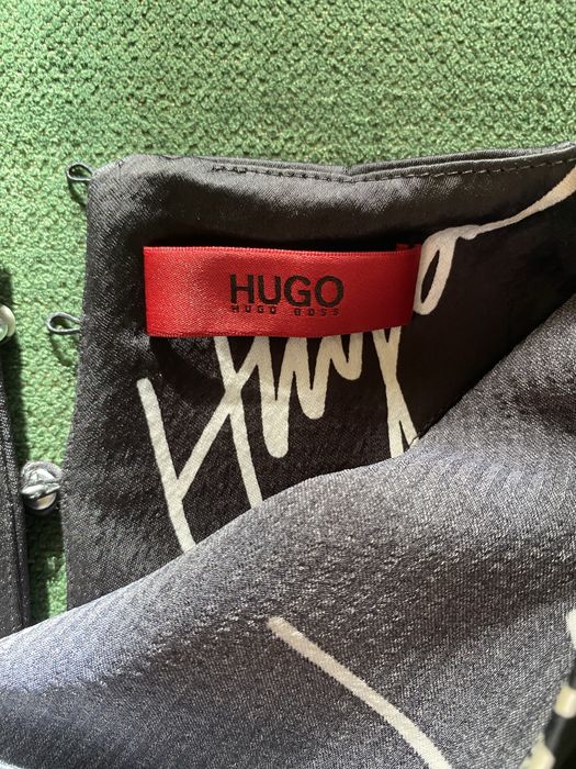 Платье Hugo Boss р 40 цена 4000 грн