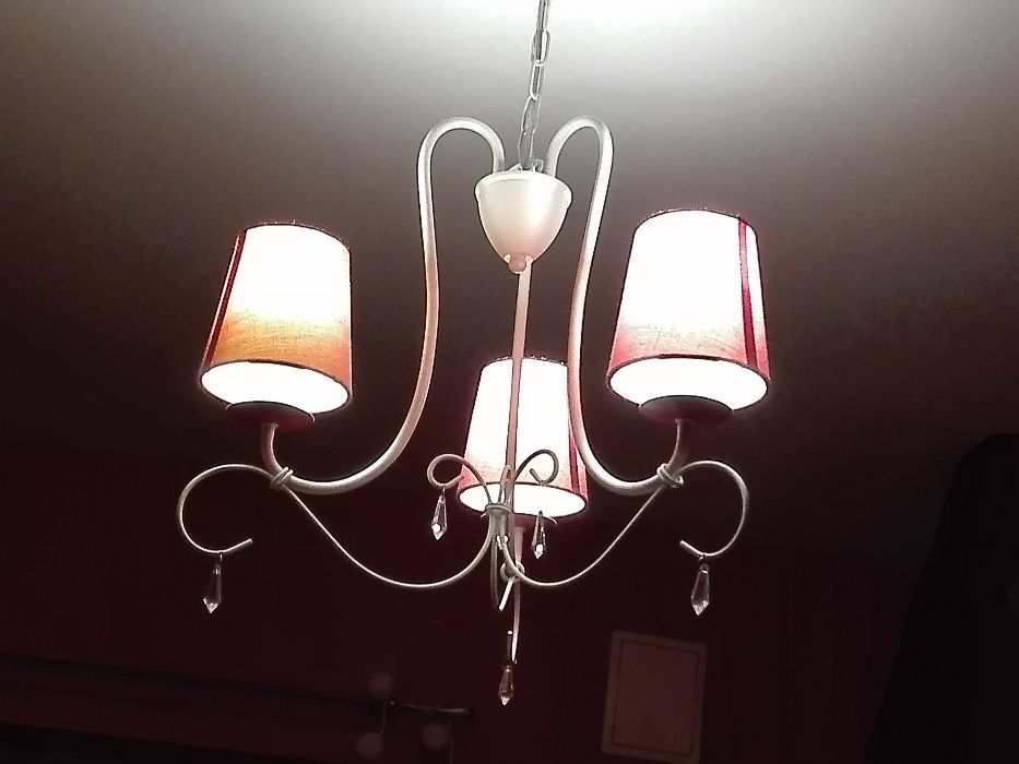 lampa sufitowa z kryształkami