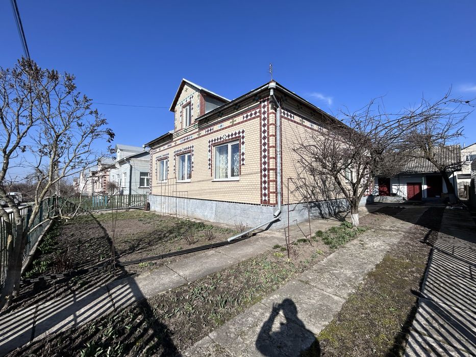 Продається будинок м. Волочиськ, вул. Олени Пчілки 14