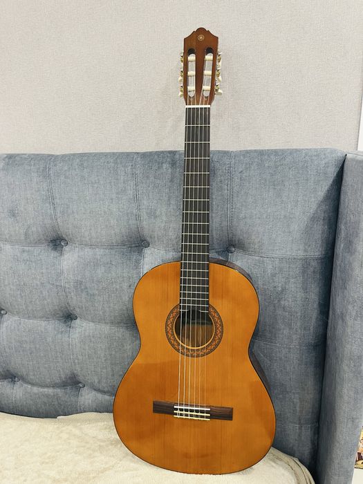 Гітара Yamaha C40 з чохлом