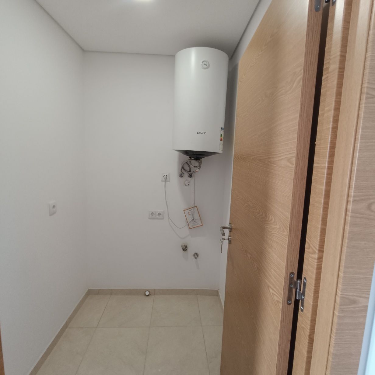 Andar Moradia T3 C/cozinha e 2 WC