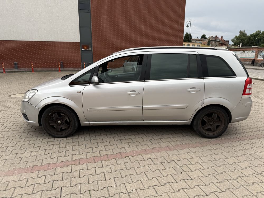 Opel Zafira 1.9 CDTI • 7-osobowy