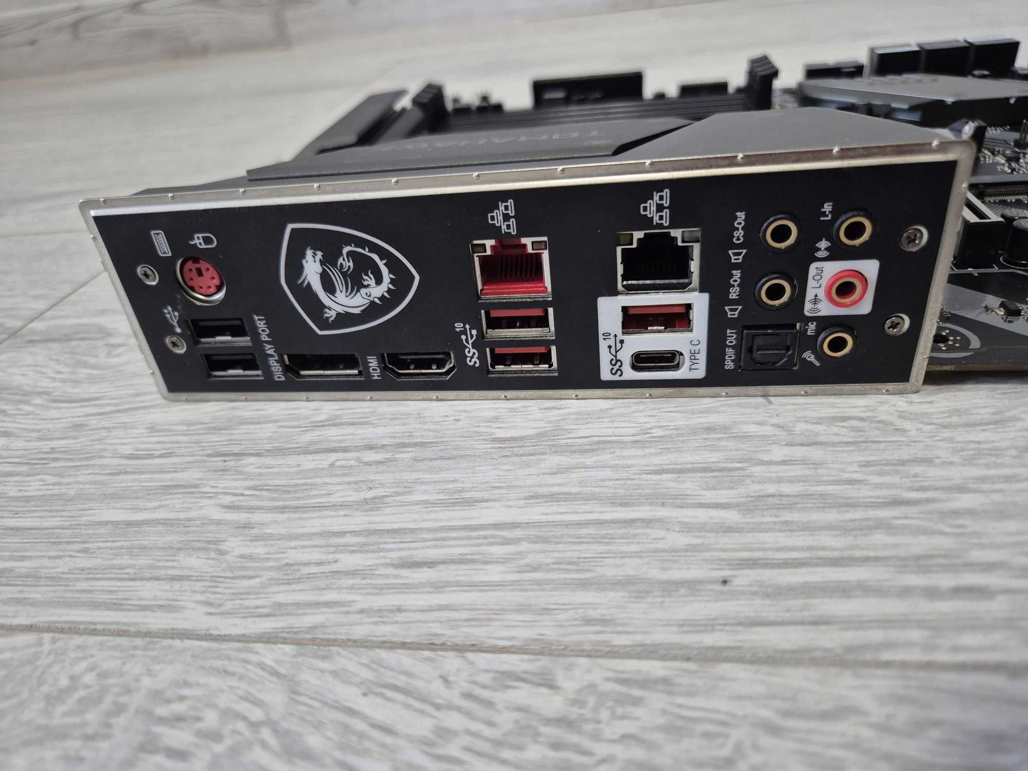s1151v2 ТОП рівня ігрова материнка MSI MAG Z390 TOMAHAWK. Trade-in