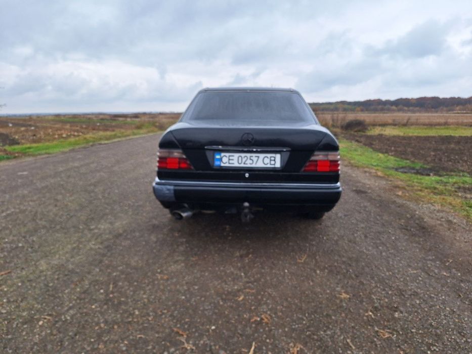 Мерседес w124 250D