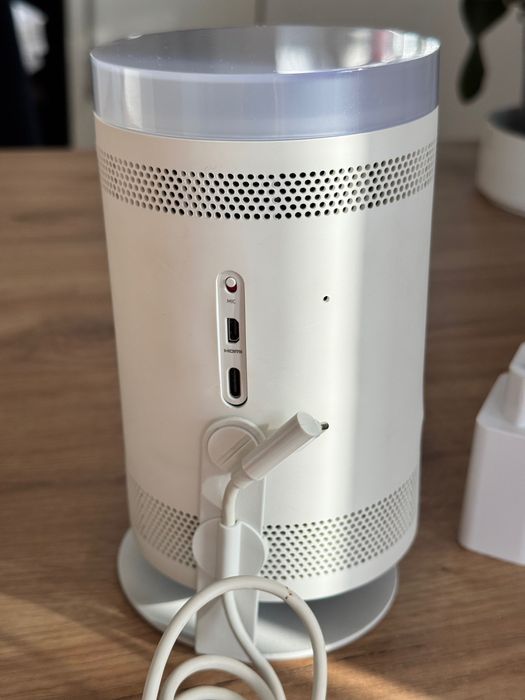 Projektor Samsung The Freestyle SP-LSP3BLAXXU – Smart TV, Wi-Fi, 100