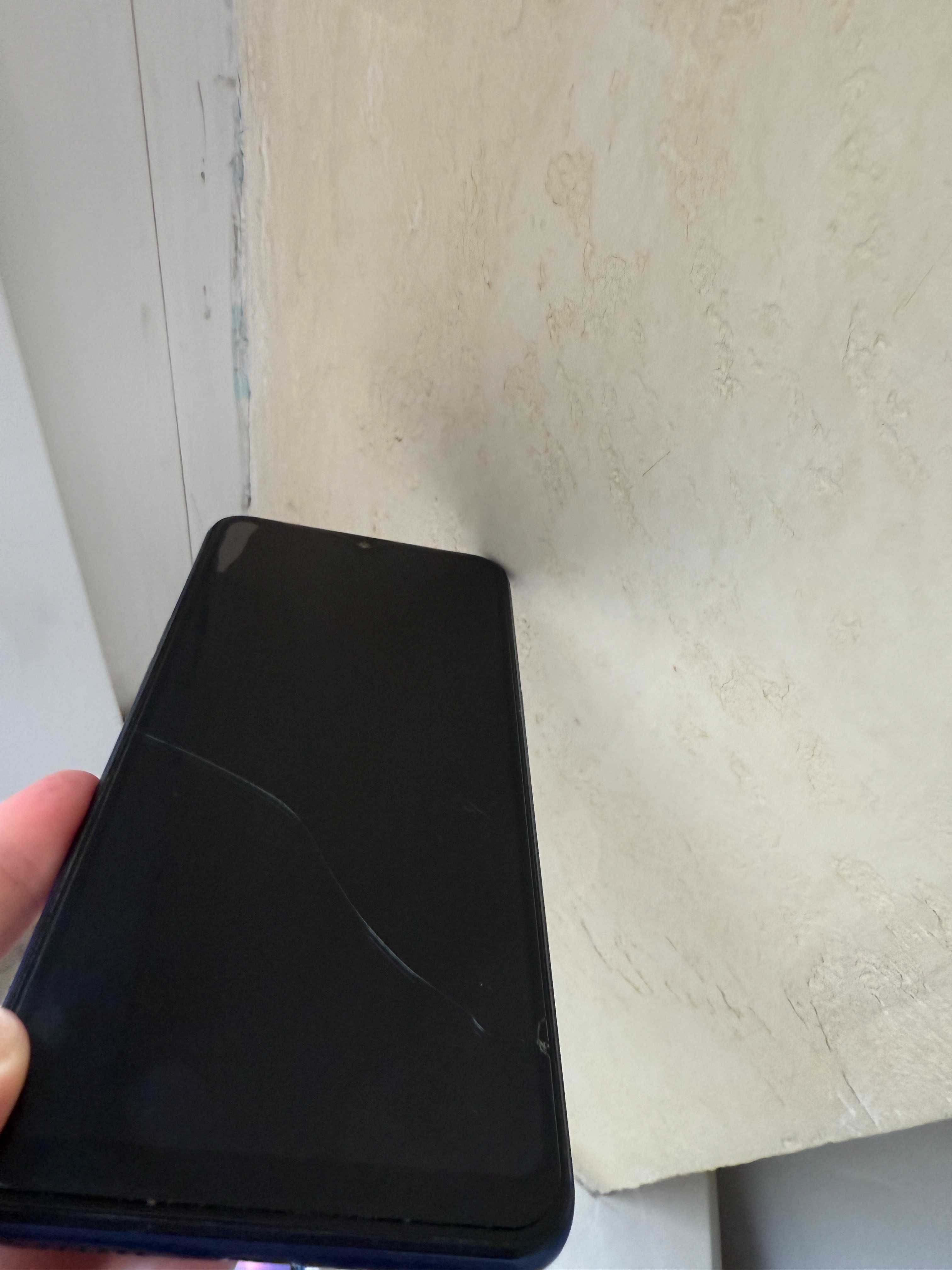 Телефон Samsung Galaxy A10s SM-A107F/DS синій смартфон