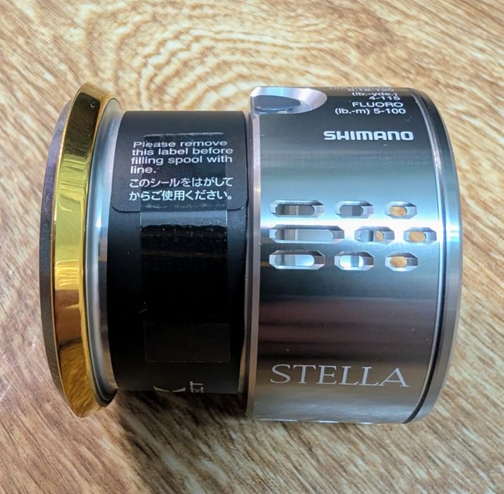 Шпуля Shimano Stella 2018 2500S
