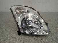 SUZUKI SWIFT 05-09 REFLEKTOR PRZEDNI PRAWY LAMPA PRZEDNIA