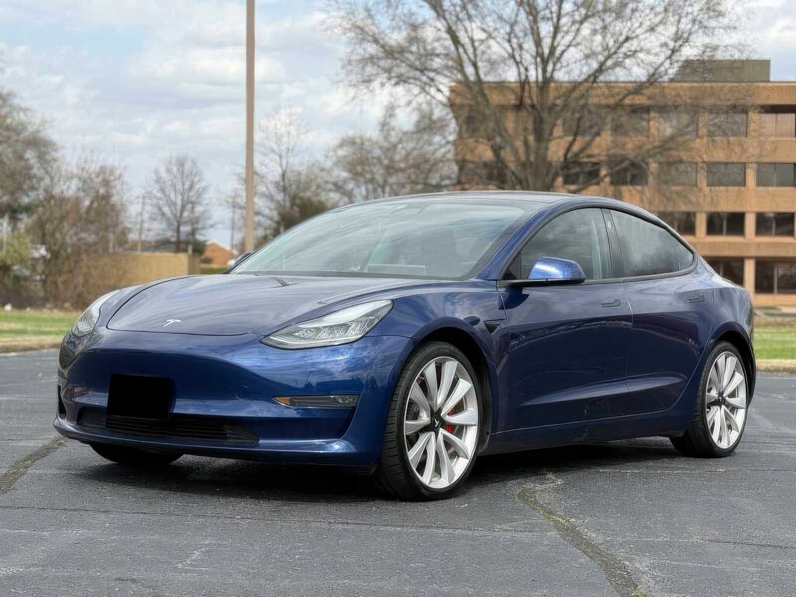 2019 Tesla Model 3 Performance