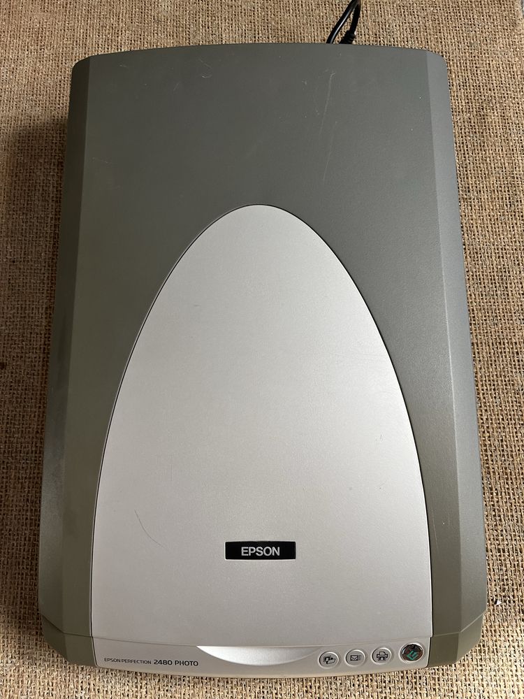 Фотосканер EPSON PERFECTION 2480 компʼютерна техніка