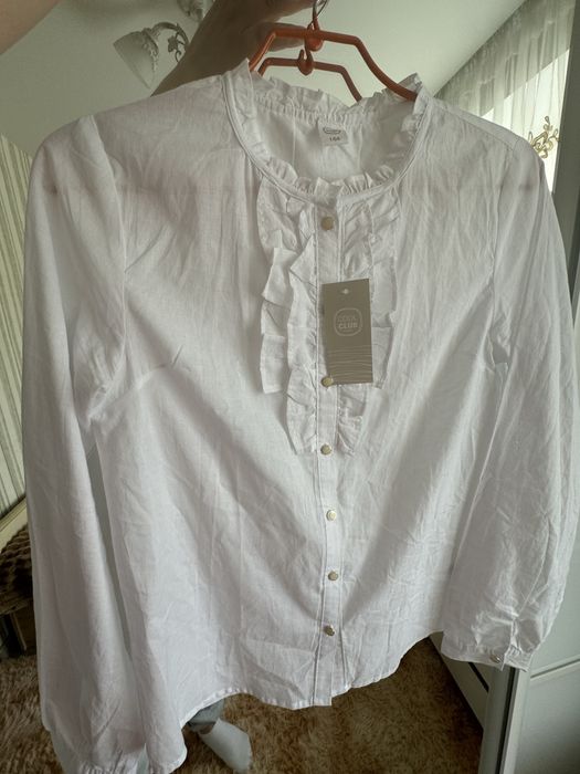 Стильна нова сорочка