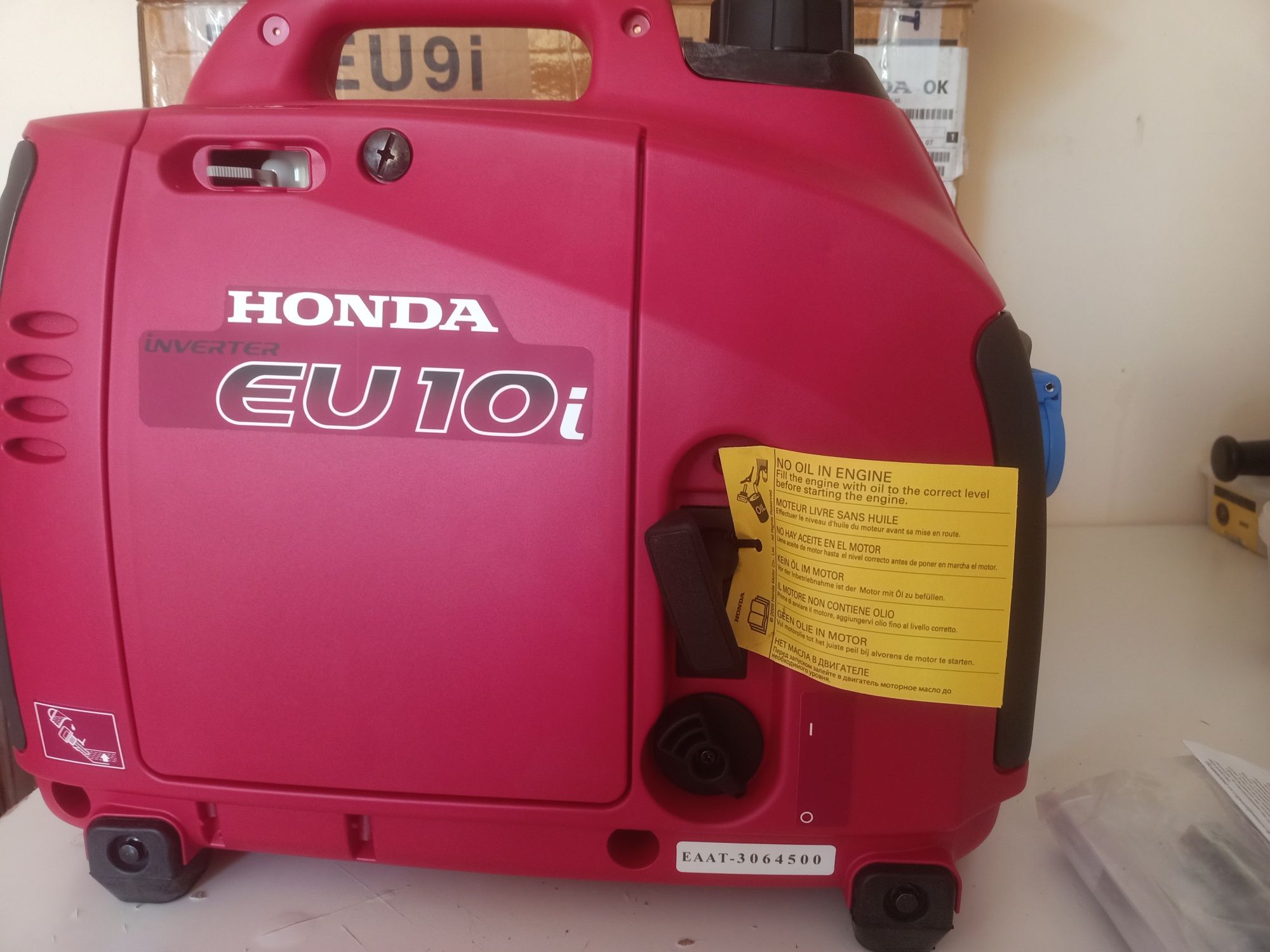 Генератор инверторный Honda EU 10 IT1 GW1