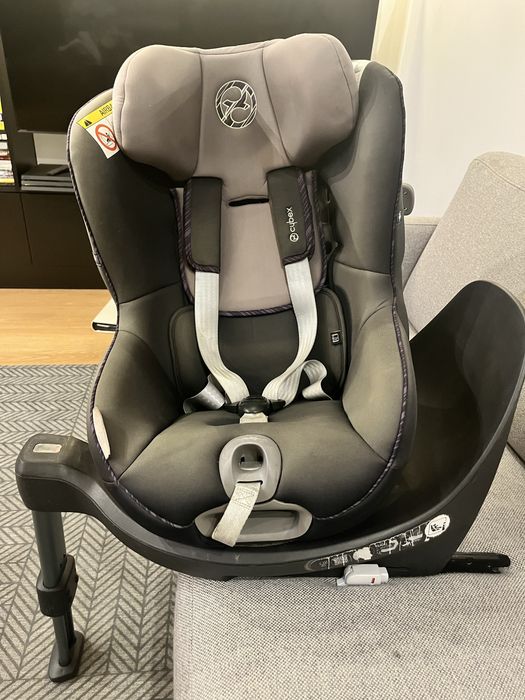 Fotelik samoxhodowy CYBEX Sirona S i-Size, 18 kg