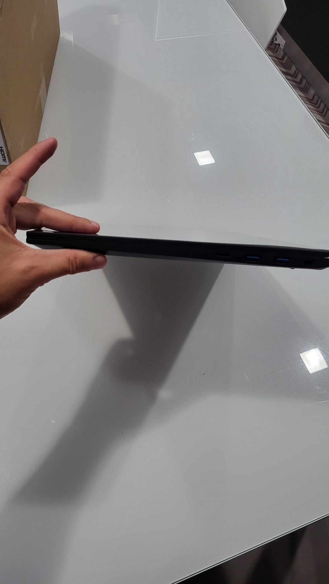 LG gram 16” | Ultra-leve | Ecrã IPS Antirreflexo 16:10 | Ultra 5