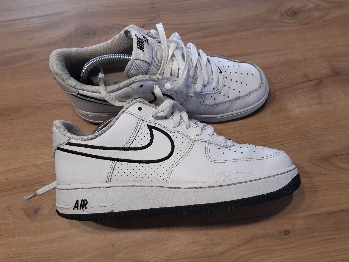 Buty Nike Air Force 1 oryginalne 42,,5 27 cm okazja mało noszone