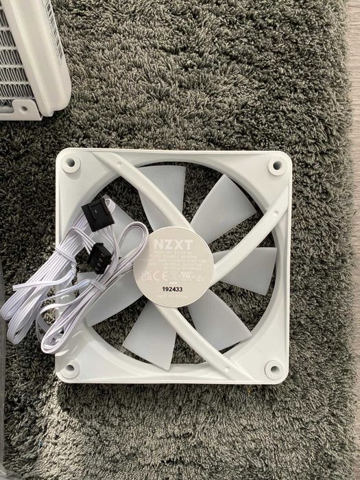 Chłodzenie wodne NZXT Kraken 360 RGB LCD 3x120mm