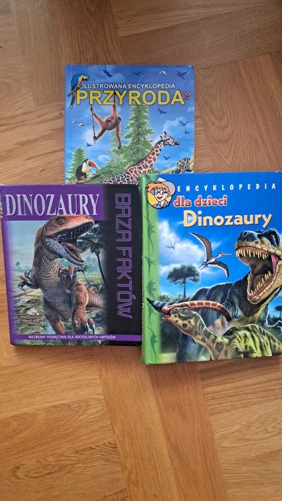 Książki o dinozaurach, zwierzętach, encyklopedia