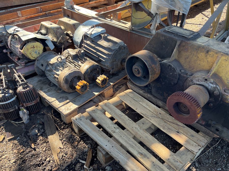 ТЕЛЬФЕРА Болгари; Кранові Двигуни