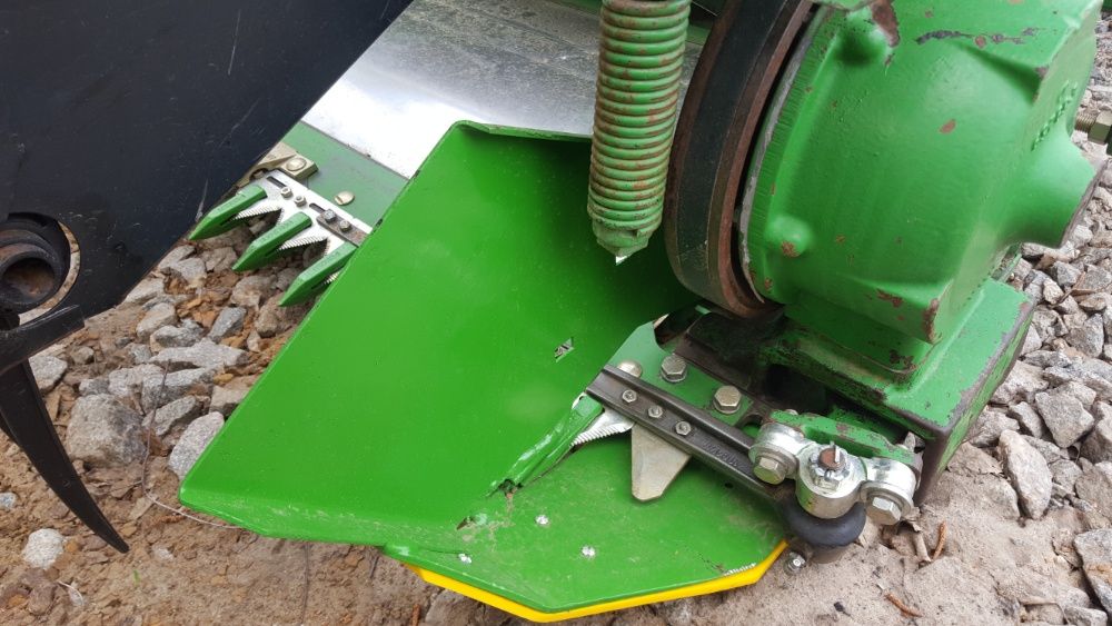 Жатка John Deer 915F Mega204-208