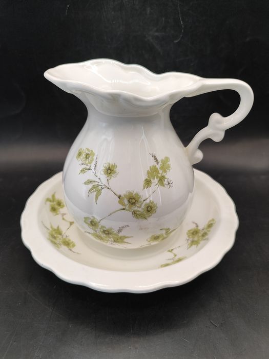 Dzbanek i talerz Hadida angielska porcelana kostna zestaw łazienkowy
