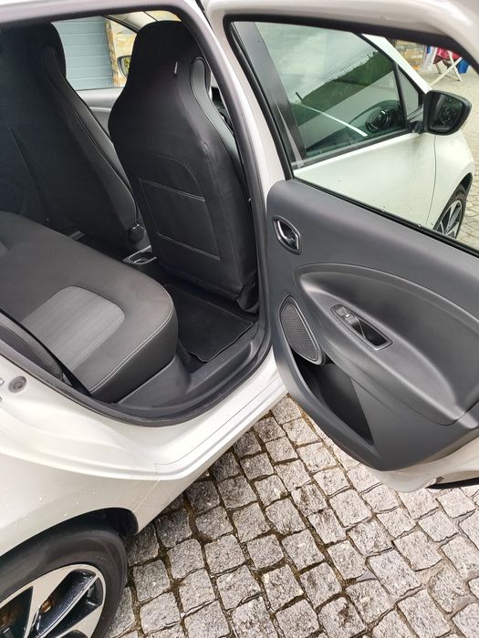 Renault Zoe itens 41 kWh com 55 mil kms