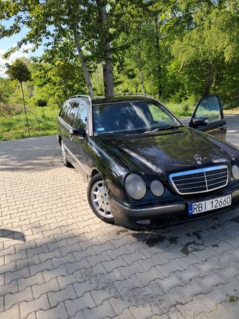 Mercedes w 210 2,2 CDi kombi