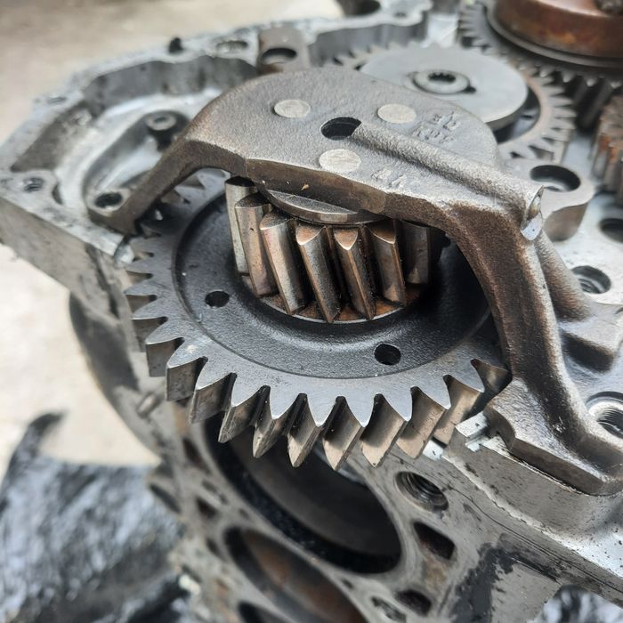 Оригінальні VAG шестерні механізма ГРМ для VW T5 2.5 tdi