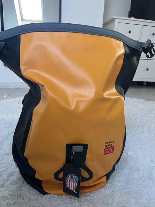 Sakwy rowerowe boczne 22l