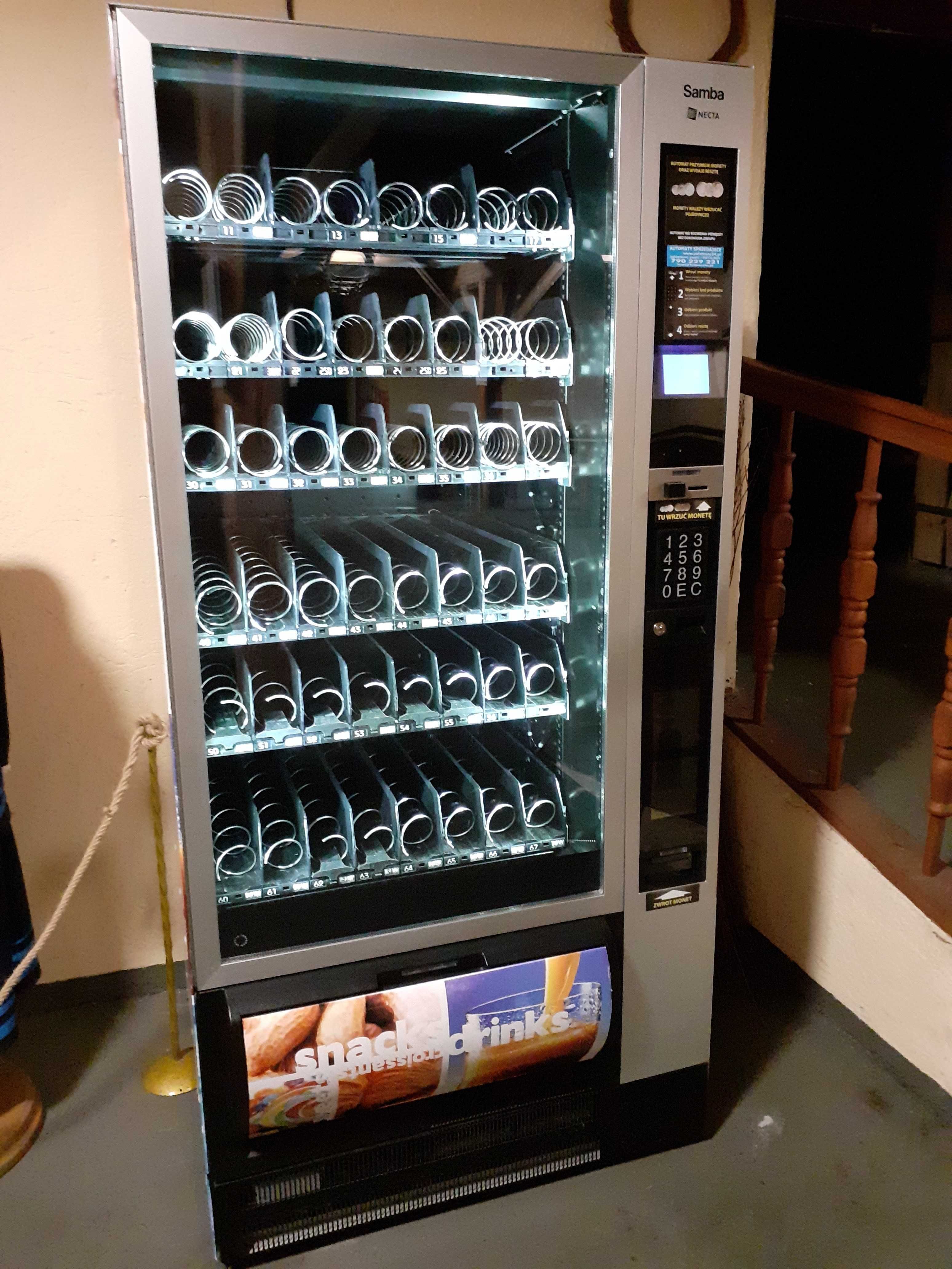 NECTA SAMBA Automat Vendingowy Sprzedający Vending Maseczkomat