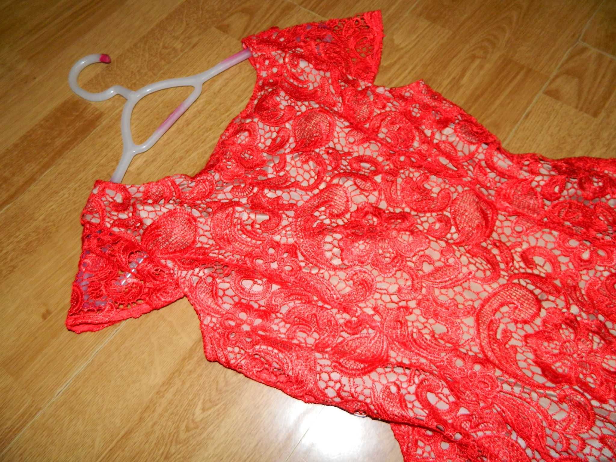 Glamorous sukienka gipiura czerwień roz M