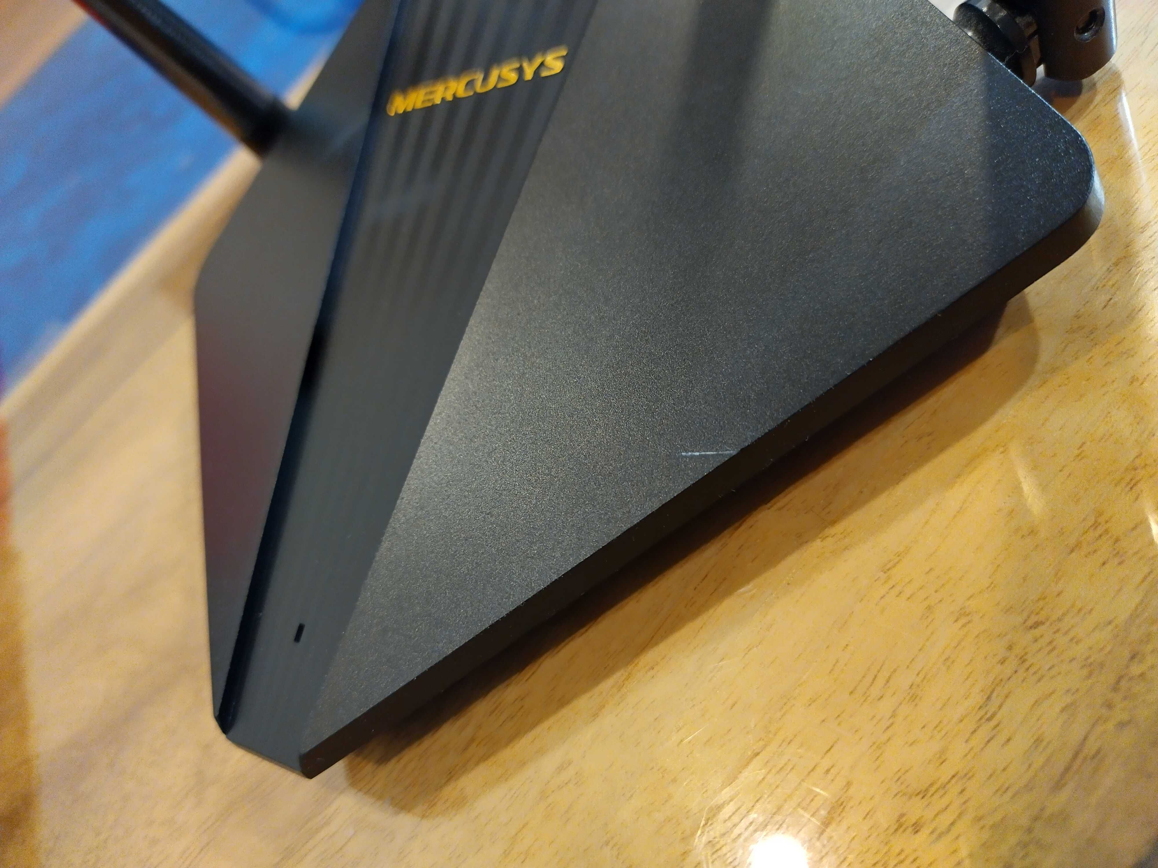 Router Mercusys MR30G