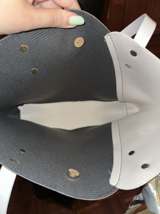 Mala preta e bege em pele verdadeira, nova