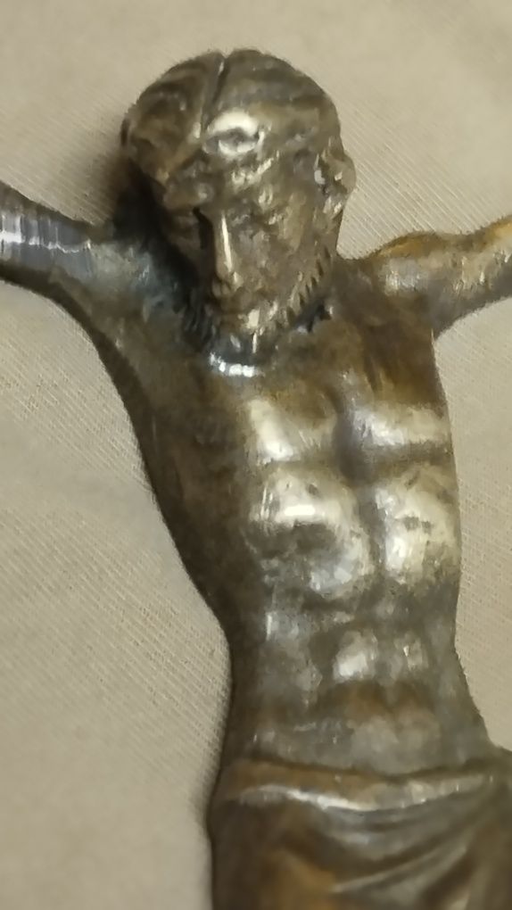 Cristo em Metal -Latão