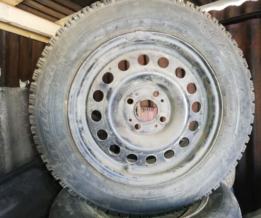 2 Колёса в сборе на Ваз р13 зимняя резина 175 70