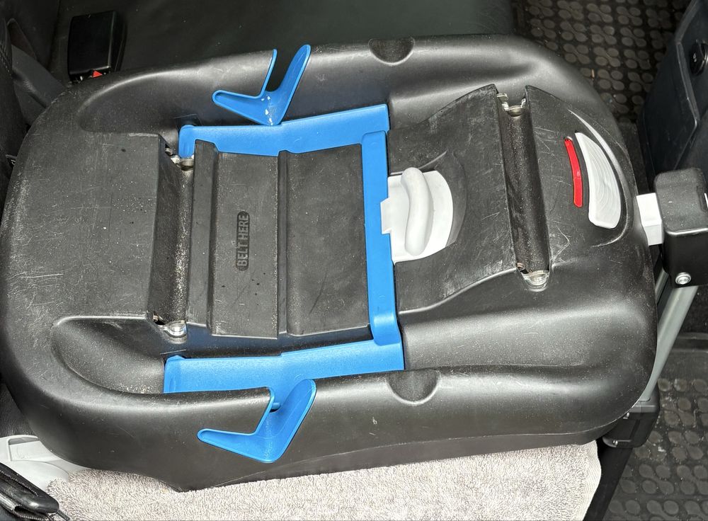 Wozek dzieciecy adbor 3w1 baza isofix gratisy stan jak nowy