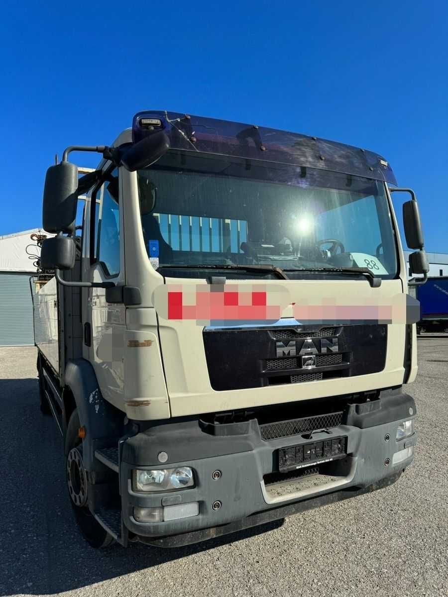 Бортовий автомобіль MAN TGM 18.340 краном маніпулятором Hiab 122 2010р