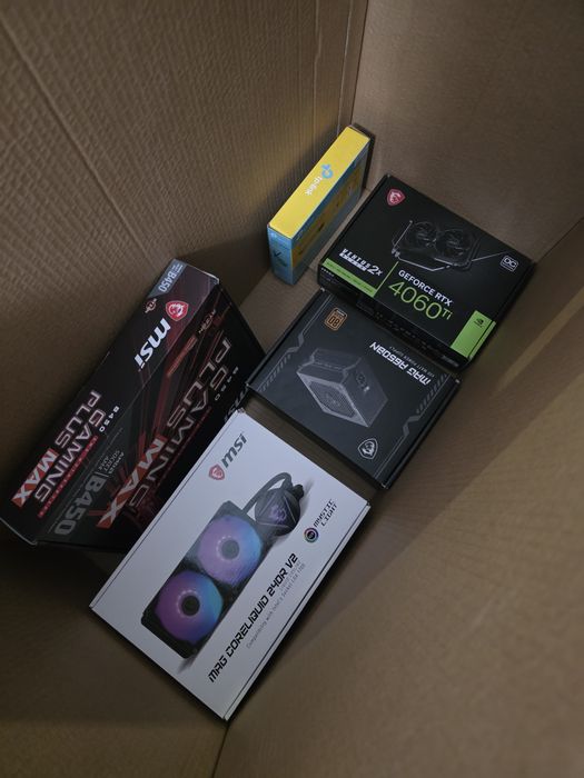 Pc Gamer MSI - rtx 4060 ti - ryzen 7 5700x - 32gb de ram - 1tb ss