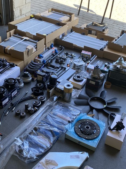 Крило  мерседес w124 w190 w201 автодеталі