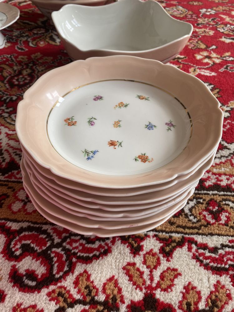 Porcelanowy, francuski serwis obiadowy Limoges