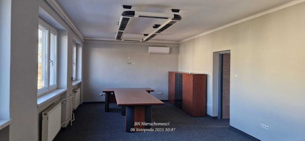 Biura z aneksem i salą konferencyjną