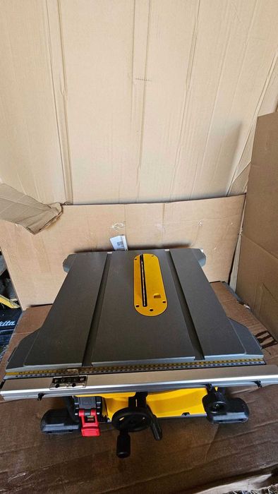 Pilarka stołowa 210mm Compact 1850W DWE7485