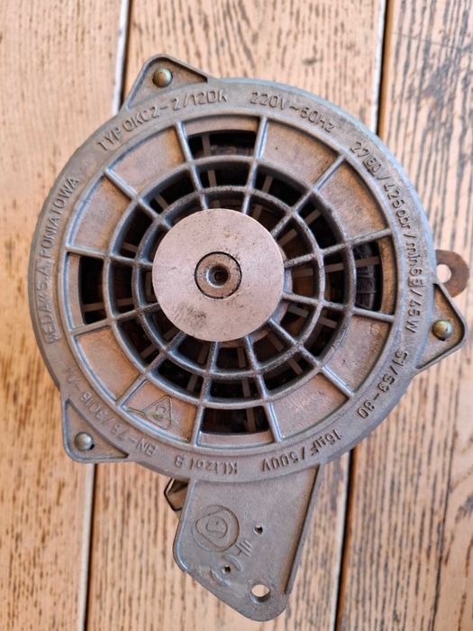 Silnik pralki Polar Aretuza PN-88/E-0230; TYP OKC2-2/ 12DK