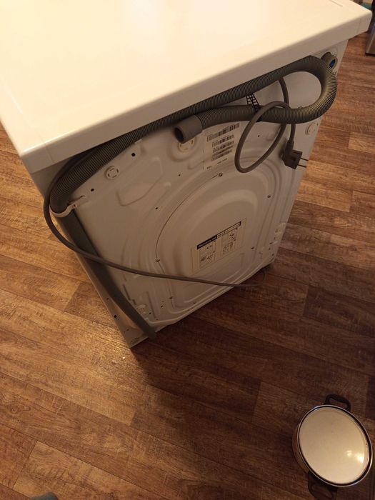 Pralkę Haier 9kg i-Pro Seria 7 wzorowy stan.