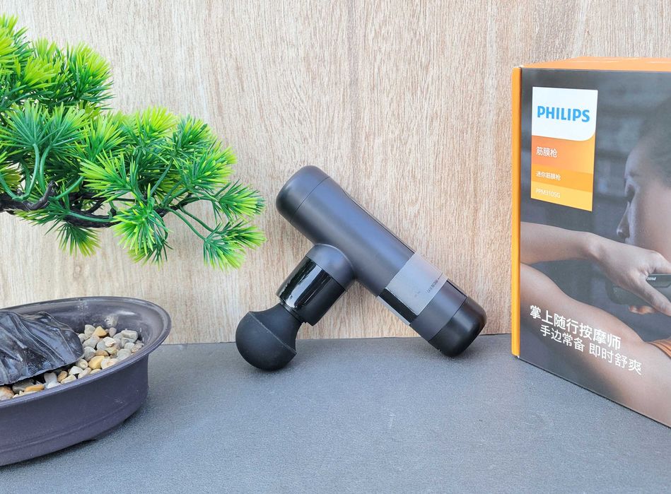 Массажный пистолет Philips PPM3105 (перкуссионный массажер)