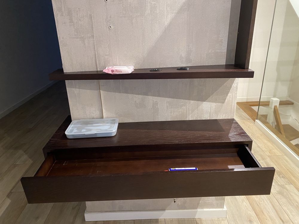 TV armário, o tamanho está na foto